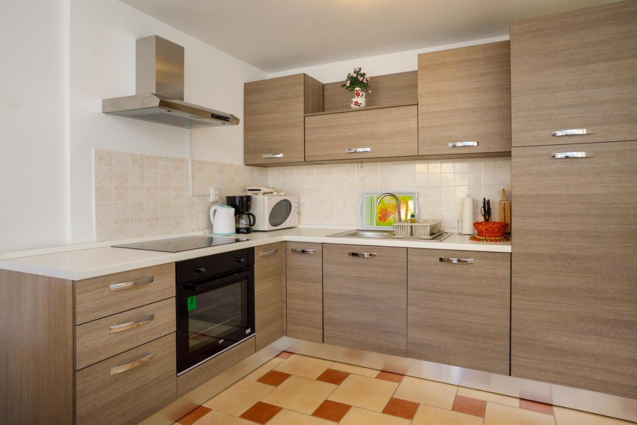 Apartmani Bakran 크르크 외부 사진