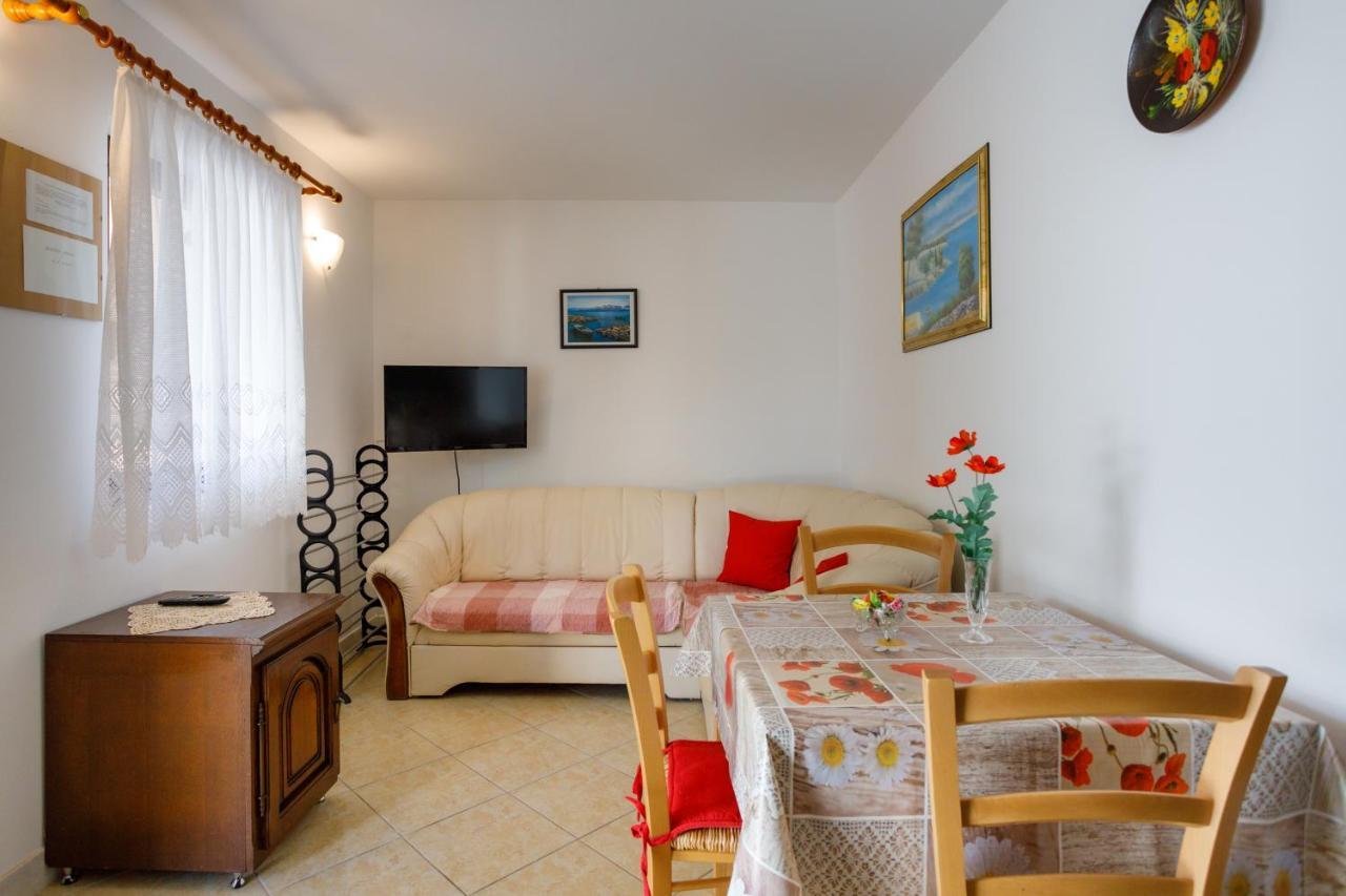 Apartmani Bakran 크르크 외부 사진