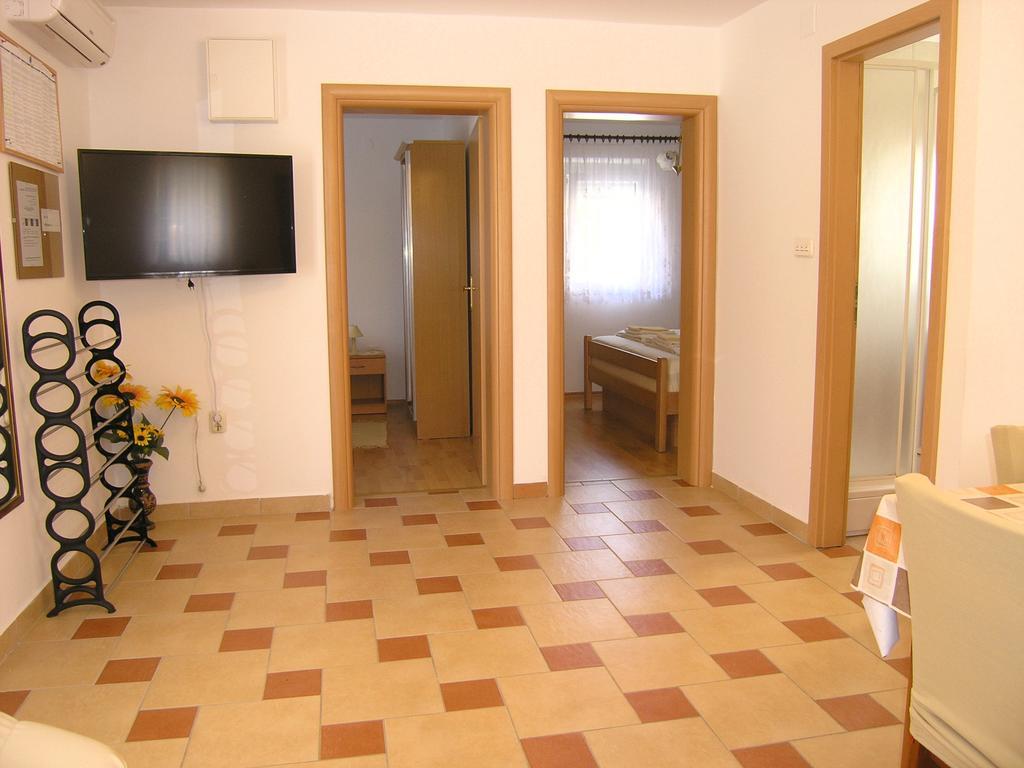 Apartmani Bakran 크르크 외부 사진